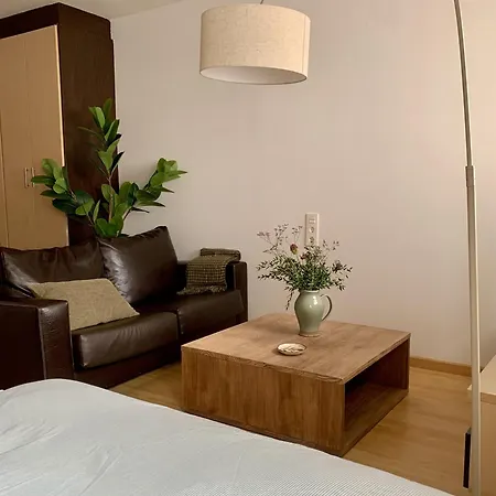 Marques De Teverga , Centro * オビエド