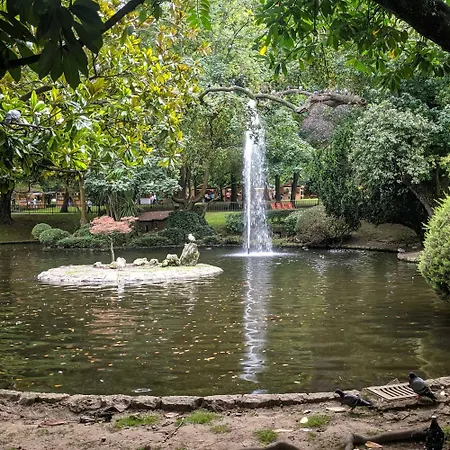 Marques De Teverga , Centro アパート *