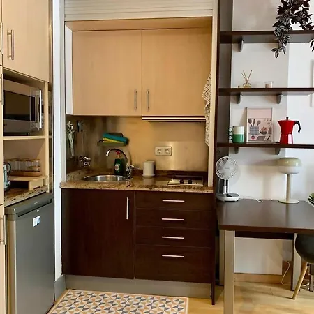 Marques De Teverga , Centro アパート *