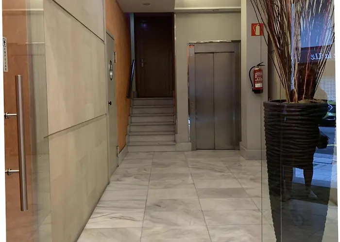 Apartmán Apartamentos Plaza America , Oviedo Centro *